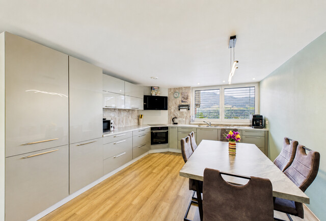 Sofort zu vermieten – Moderne 4.5-Zimmer-Terrassenwohnung in Hittisau