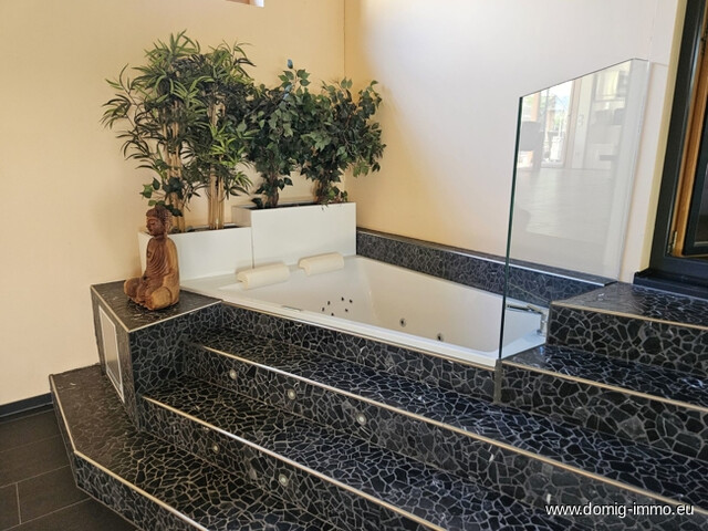 Eine Wohlfühloase in Mitten der feldkircher Bergwelt, Einfamilienhaus mit Wellnessbereich und schönem Garten!