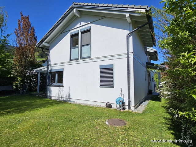 Eine Wohlfühloase in Mitten der feldkircher Bergwelt, Einfamilienhaus mit Wellnessbereich und schönem Garten!