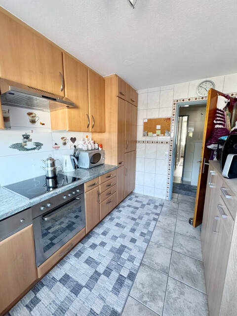 Attraktive 4,5 Zimmer-Wohnung in Bürs – mit Balkon und Garage, perfekt fürs Familienleben!