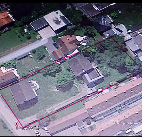 Schönes rechteckiges Baugrundstück im Zentrum von Hohenems in naturnaher Lage mit Altbestand