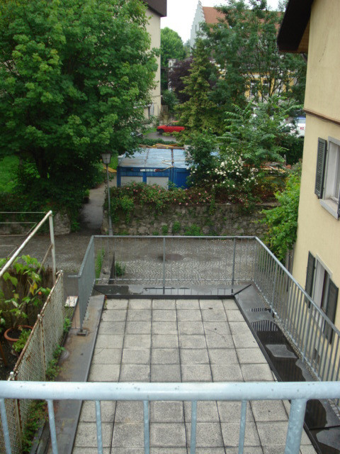 nette kleine Stadtwohnung mit Terrasse