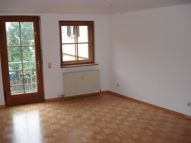 nette kleine Stadtwohnung mit Terrasse