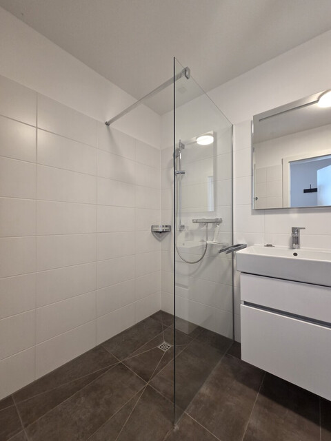 Hochwertige 2-Zimmer-Terrassenwohnung mit direktem Seeblick in Lochau zu vermieten!