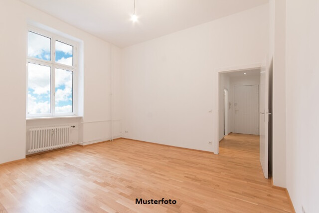 Geräumige 4-Zimmer-Wohnung mit 2 Balkonen