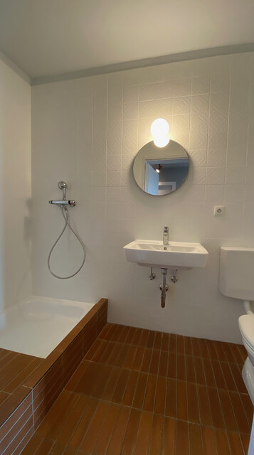 Sonnige Stadtwohnung mit Seesicht und grosser Terrasse, ruhig und zentral