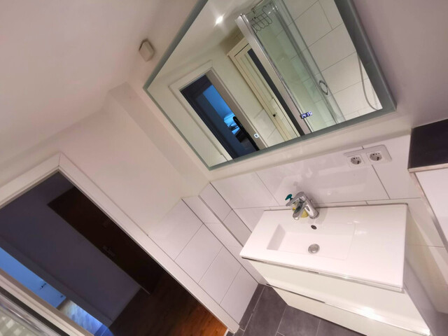 Charmante 2,5-Zimmer-Wohnung im Hochparterre - renoviert, gepflegt und naturnah gelegen
