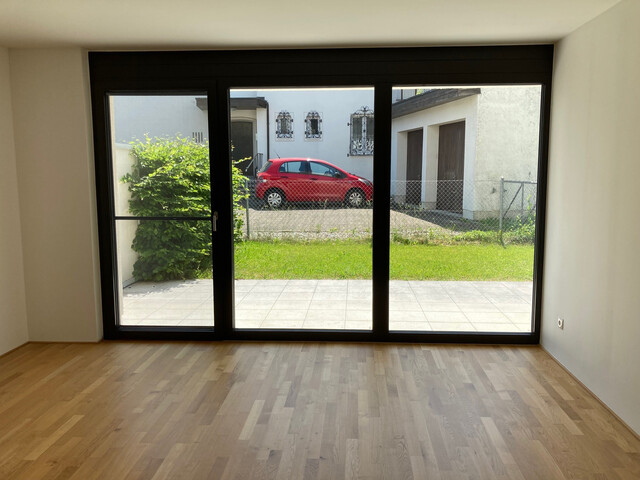 Schöne 2-Zimmer Gartenwohnung in ruhiger Lage zu vermieten!