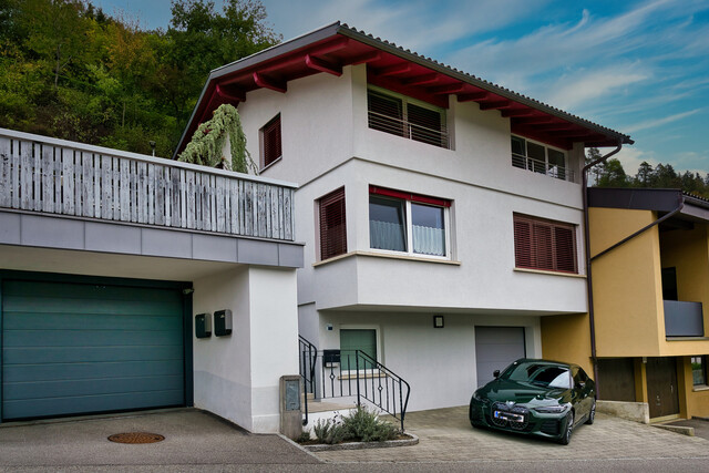 Doppelhaushälfte mit Garten und neuer Terrasse in Thüringen – provisionsfrei von privat