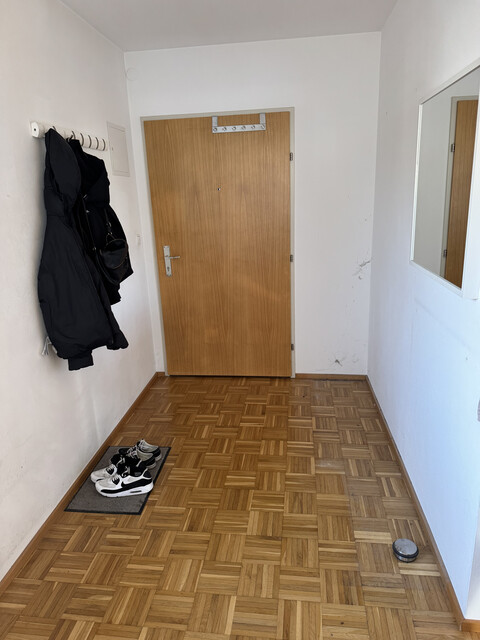 Wunderschöne, große 2-Zimmer DG-Wohnung im Zentrum von Lauterach mit super Rheintal Aussicht 