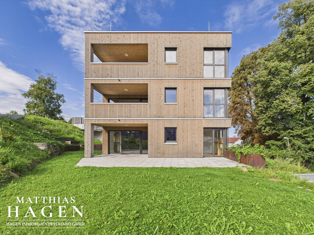 Exklusive 3-Zimmer-Residenz mit Terrasse – vollmöbliert zum Einziehen bereit!