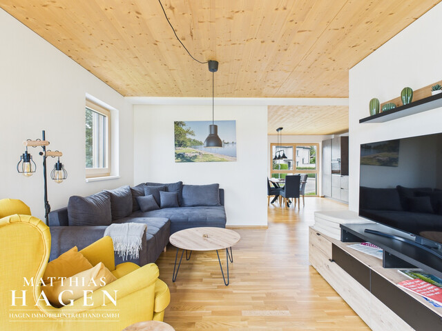 Exklusive 3-Zimmer-Residenz mit Terrasse – vollmöbliert zum Einziehen bereit!