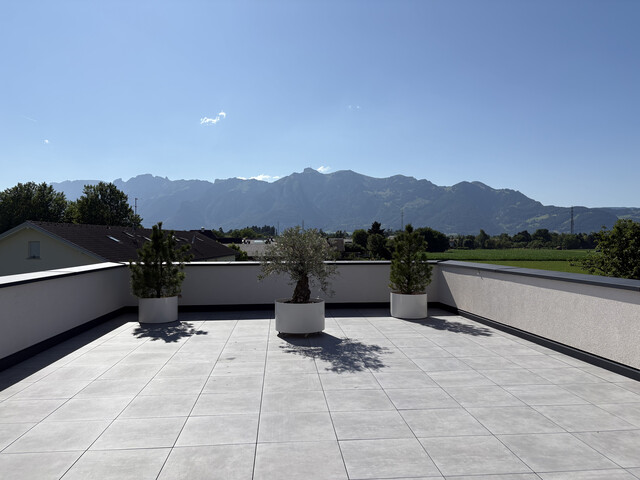 Exklusive 4-Zimmer Penthousewohnung in 6800 privat zu verkaufen