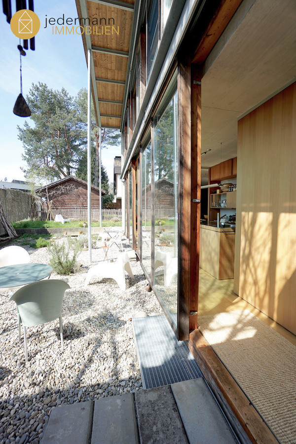 !! VERGEBEN !! Lauterach: Eindrucksvolles Architektenhaus im puristischen Stil!