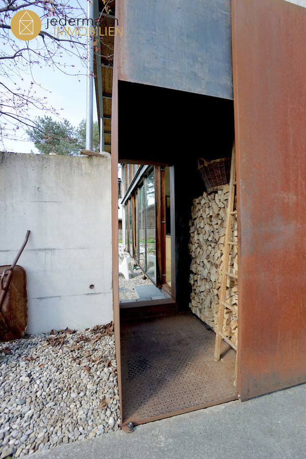 !! VERGEBEN !! Lauterach: Eindrucksvolles Architektenhaus im puristischen Stil!