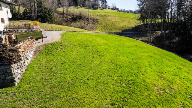 Möggers | Großzügiges Grundstück (1.577 m²)
