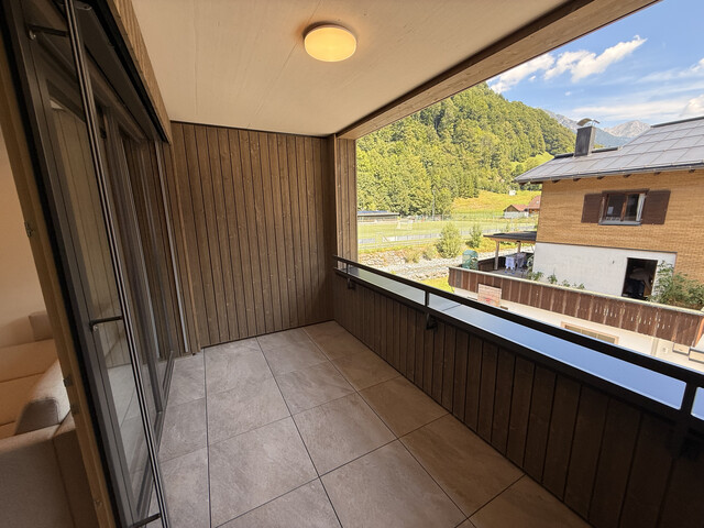 Neubau-Wohnung  voll möbliert mit Balkon und Keller zur Miete (Top 204)