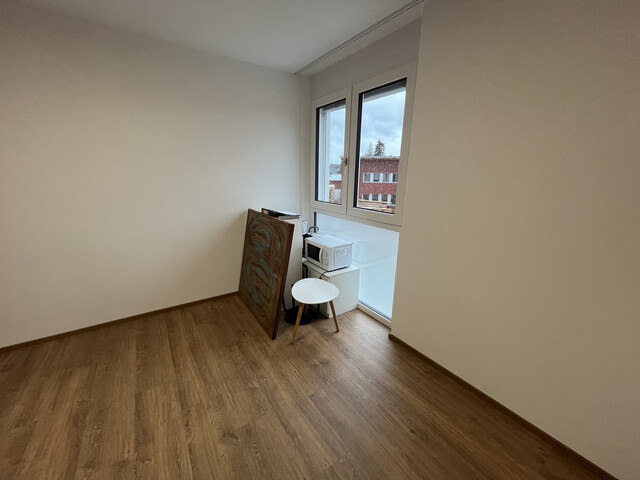 mitten in Dornbirn, perfekt erreichbar, neuwertige 2-Zimmer Wohnung, keine Vermittlungsprovision, keine Vertragskosten, für Single oder Paar,