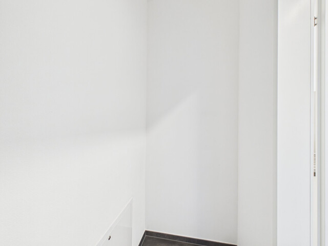 Zentral und sonnig wohnen in der schönen Wohngemeinde Ludesch - Neuwertige 2-Zi Wohnung mit Balkon & Garage