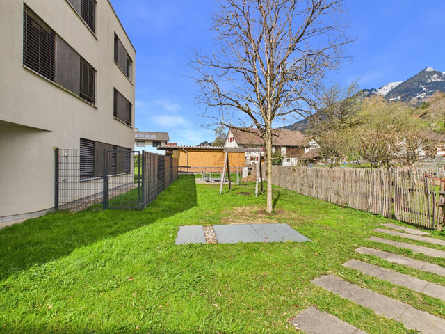 Zentral und sonnig wohnen in der schönen Wohngemeinde Ludesch - Neuwertige 2-Zi Wohnung mit Balkon & Garage