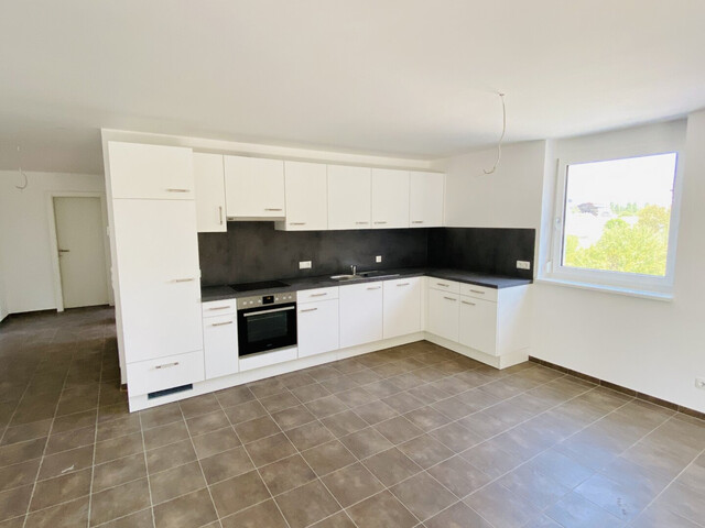 Ihr neues Zuhause in Höchst – Moderne 3-Zimmerwohnung mit Balkon im 2. Obergeschoss zu vermieten!