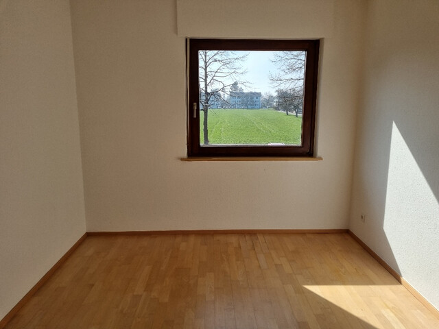 3-ZIMMERWOHNUNG MIT ZWEI BALKONEN UND TIEFGARAGE IN RUHIGER LAGE VON BREGENZ