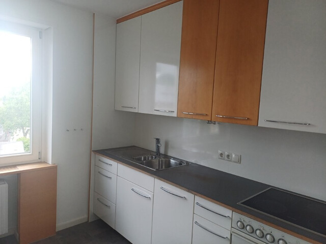 Geräumige Wohnung mit Balkon, Abstellraum, Keller und Fahrradabstellraum in Top-Lage!