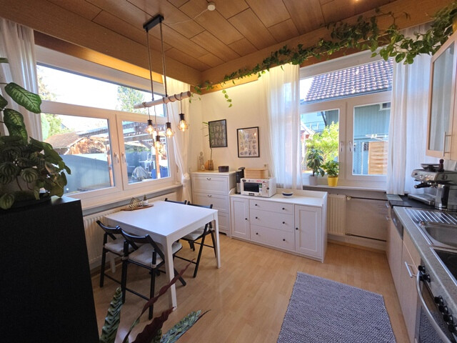 Bezauberndes Einfamilienhaus mit Einliegerwohnung und schönem Garten in zentraler Lage von Altach!