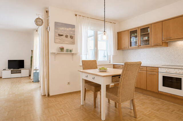 3-Zimmer-Wohnung mit Wintergarten in Top-Lage und Blick auf den Bodensee!