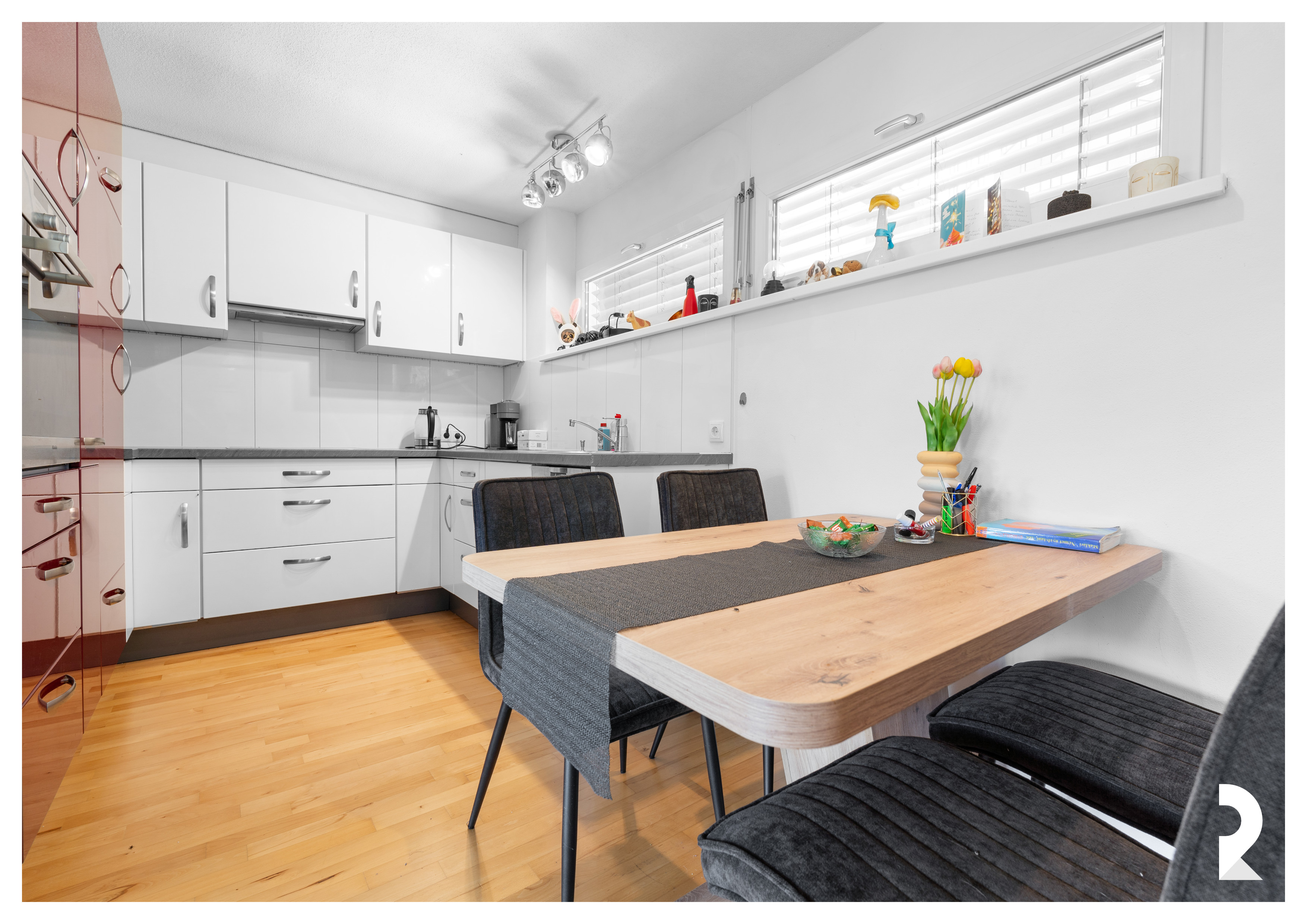 ATTRAKTIVE ANLEGERWOHNUNG MIT GARTEN & BERGBLICK IN SATTEINS