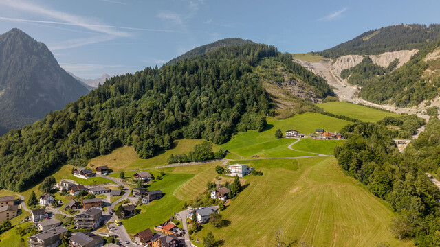 Ferienhaus mit Weitblick und Ausbaupotenzial!