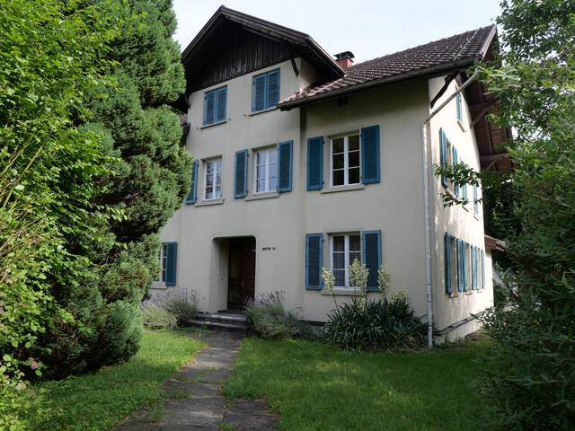 „Villa Schönblick“ in Götzis. Haus mit Charme und 160 m² Wohnfläche.