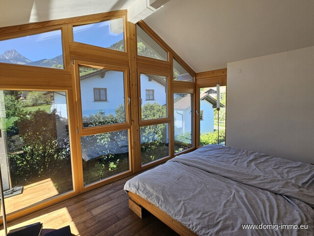 Eine Wohlfühloase in Mitten der feldkircher Bergwelt, Einfamilienhaus mit Wellnessbereich und schönem Garten!