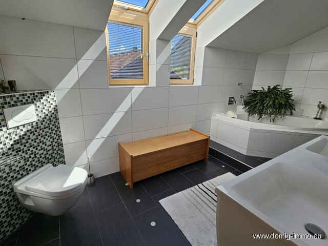 Eine Wohlfühloase in Mitten der feldkircher Bergwelt, Einfamilienhaus mit Wellnessbereich und schönem Garten!