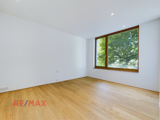 Erstbezug! 3-Zimmer-Wohnung mit Loggia in Toplage