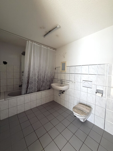 Seltenes Schmuckstück: 5,5 Zimmer Maisonette Wohnung in Tosters Hub zu verkaufen!!