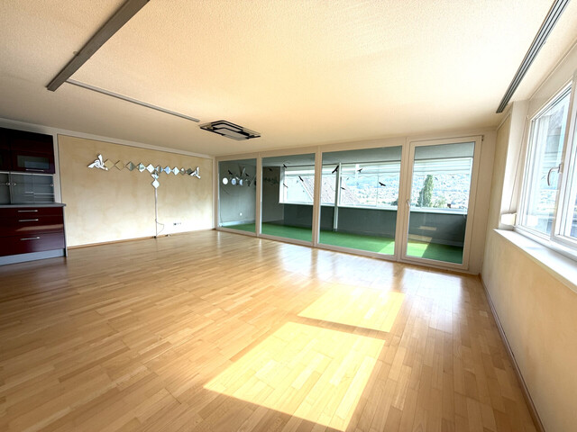 Seltenes Schmuckstück: 5,5 Zimmer Maisonette Wohnung in Tosters Hub zu verkaufen!!