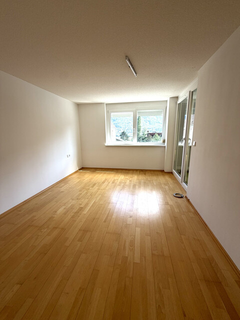 Seltenes Schmuckstück: 5,5 Zimmer Maisonette Wohnung in Tosters Hub zu verkaufen!!