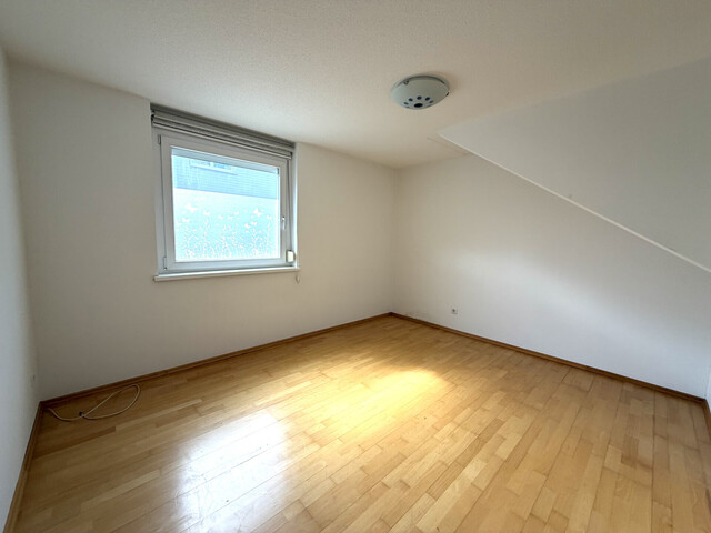 Seltenes Schmuckstück: 5,5 Zimmer Maisonette Wohnung in Tosters Hub zu verkaufen!!
