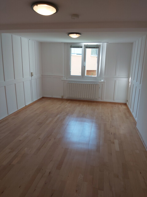 Gemütliche 2-Zi-Wohnung in Mehrfamilienhaus