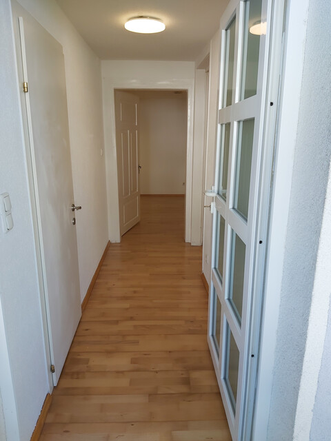 Gemütliche 2-Zi-Wohnung in Mehrfamilienhaus