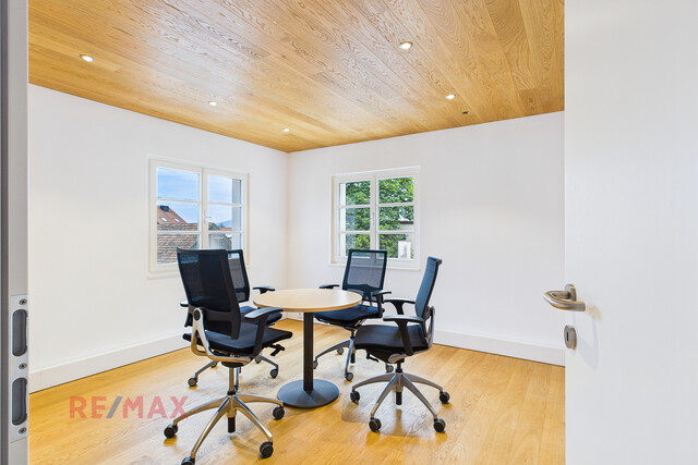 Think Big – Start Classy: Bürofläche mit Weitblick