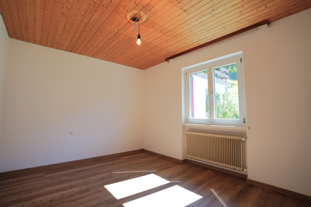 Großzügiges 5-Zimmer-Einfamilienhaus mit Panoramaausblick