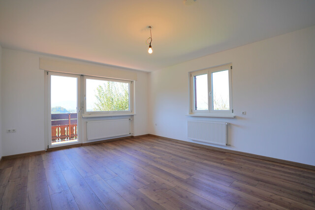 Großzügiges 5-Zimmer-Einfamilienhaus mit Panoramaausblick