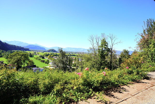 Großzügiges 5-Zimmer-Einfamilienhaus mit Panoramaausblick