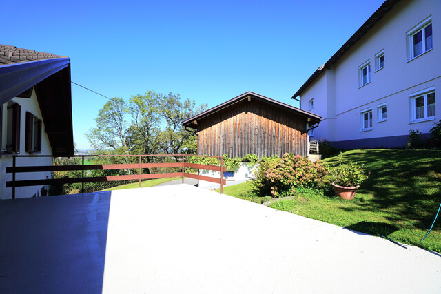 Großzügiges 5-Zimmer-Einfamilienhaus mit Panoramaausblick