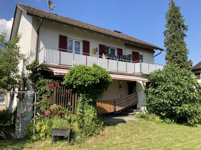 Älteres Wohnhaus in schöner Lage im oberen Rohrbach