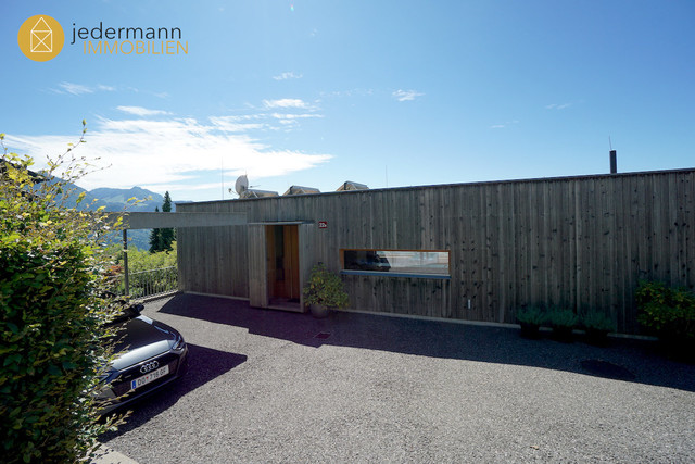 !! VERGEBEN !! Exklusives Architektenhaus mit atemberaubendem Ausblick!