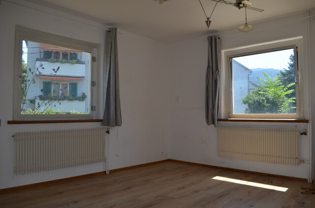 Tolles, zentrumsnahes Grundstück in Lochau, mit Altbestand für Bastler und Sanierungsfreudige