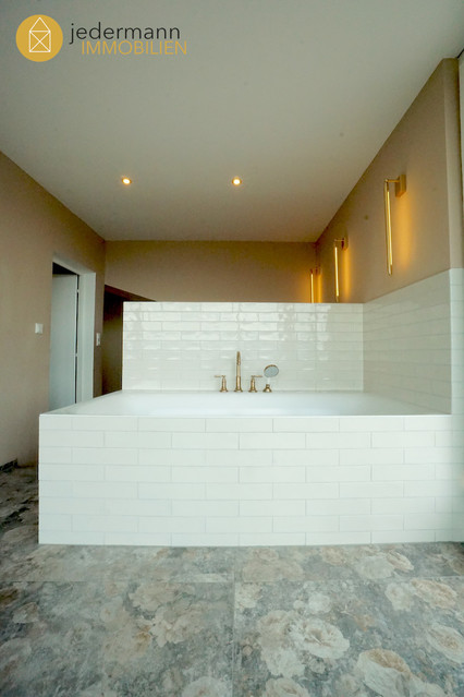 !! VERGEBEN !! DORNBIRN: Elegantes, stilvolles Haus in Hanglage!